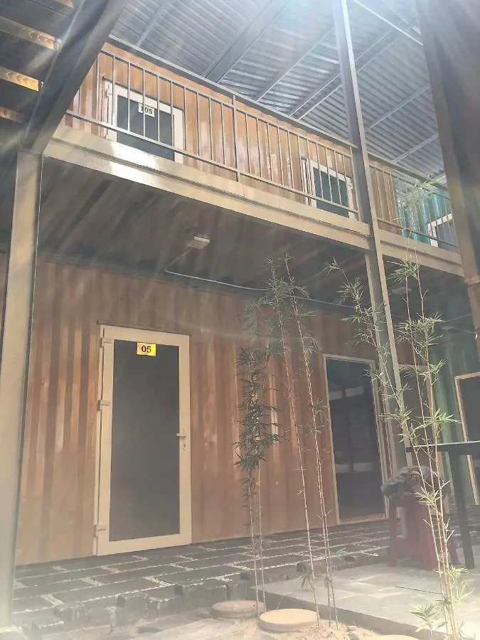 Aalo Hostel Vung Tau 0*,